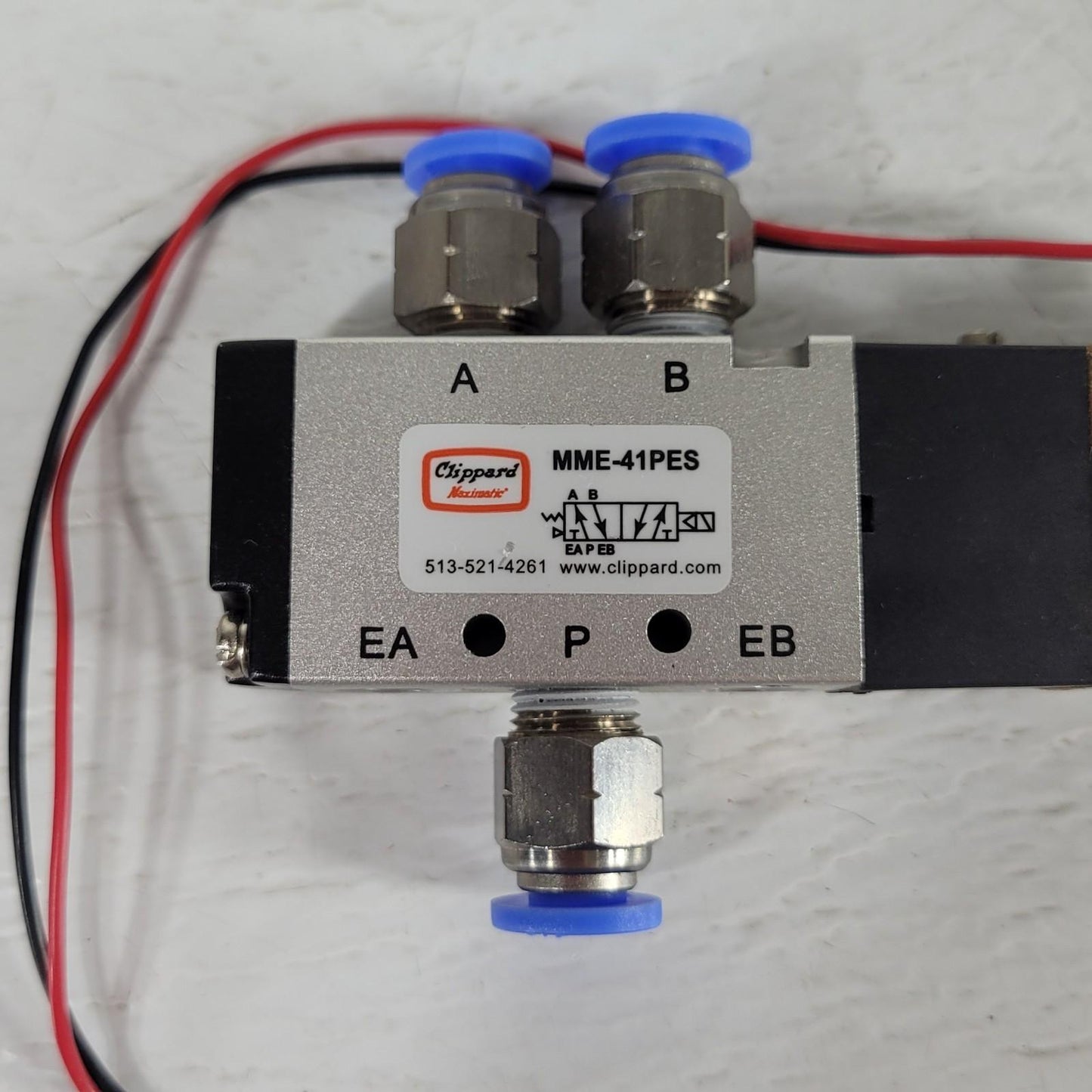 Clippard MME-41PES 5-Port 4-Way Solenoid Valve 1/8" 12VDC