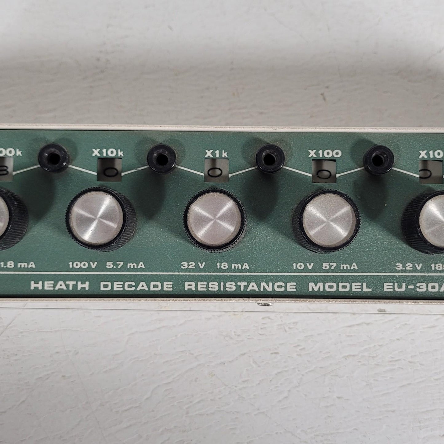 HeathKit EU-30A Simple Decade Resistance Substitution Box 1-9 99,999Ω +/- 0.1%