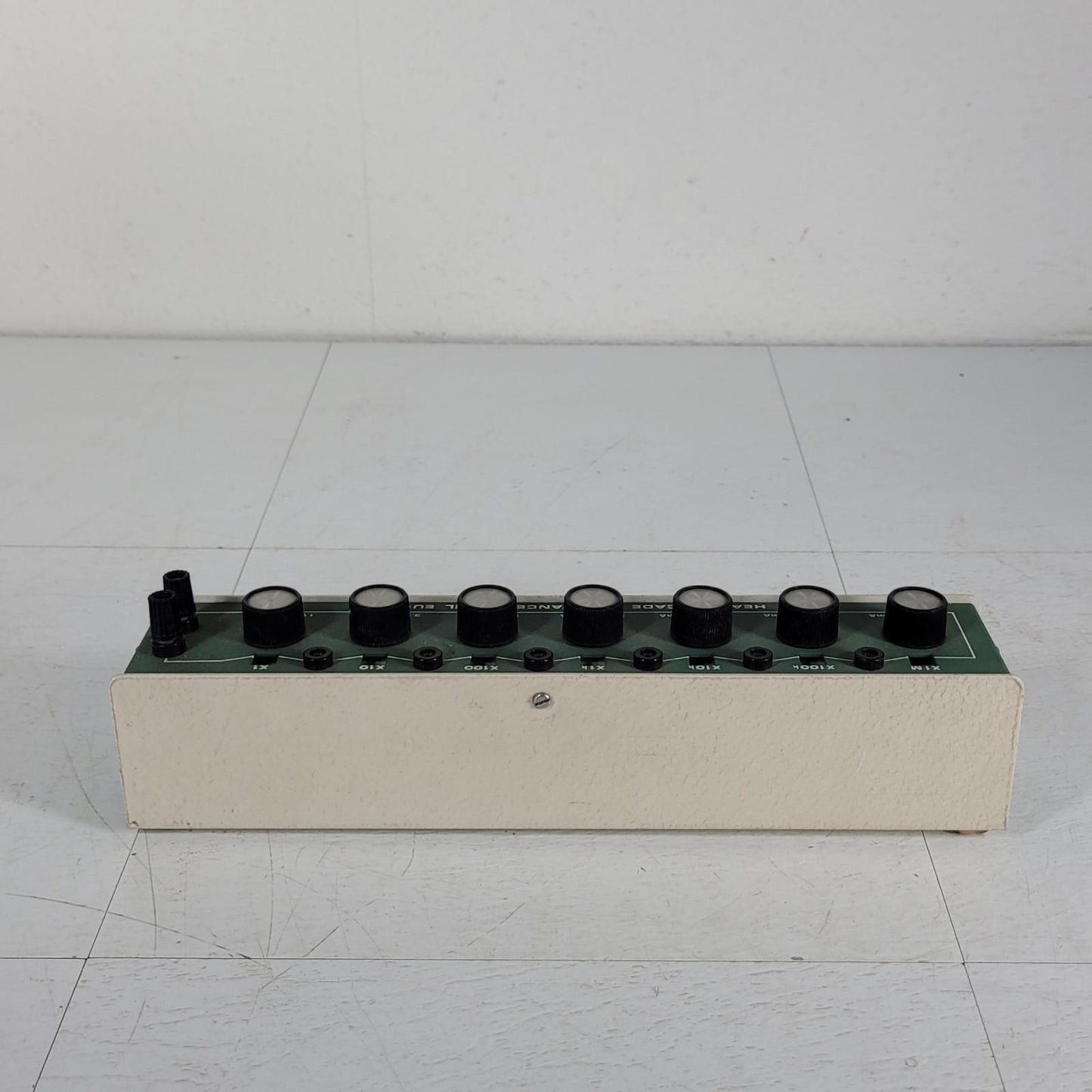HeathKit EU-30A Simple Decade Resistance Substitution Box 1-9 99,999Ω +/- 0.1%