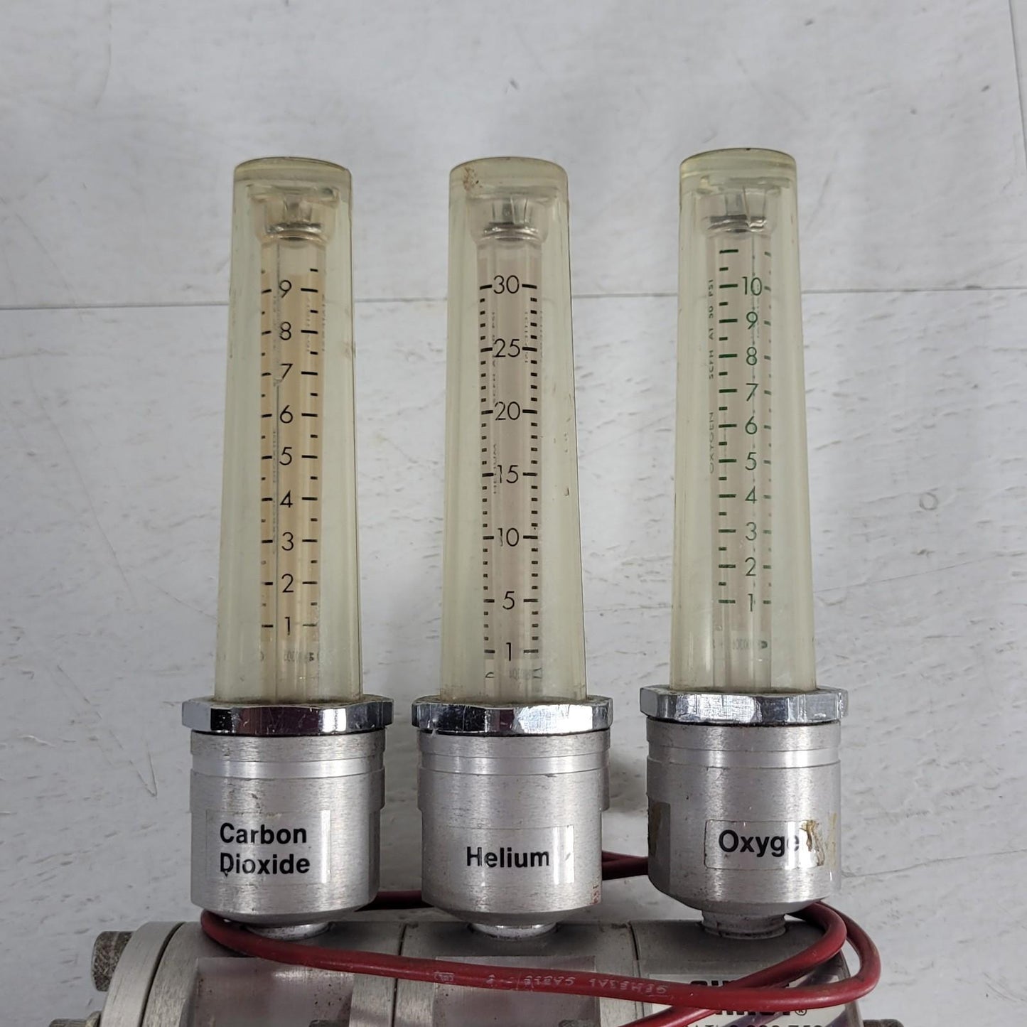 Parker Veriflo 15170003 Multi‑Gas Control Flowmeter Manifold Pres 50±5 PSI Simet
