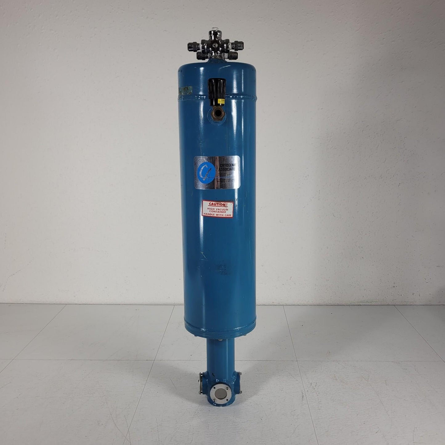 Cryogenic Associates Optical Cryostat High Vacuum Test Chamber HV