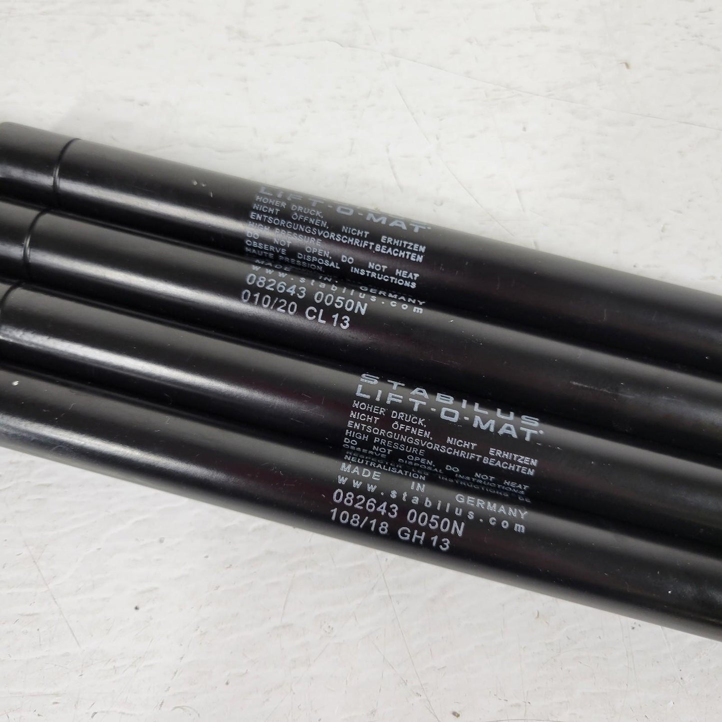 Lot of 4 Stabilus Lift-O-Mat Gas Spring Strut 082643 0050N Hydraulic Non-Locking