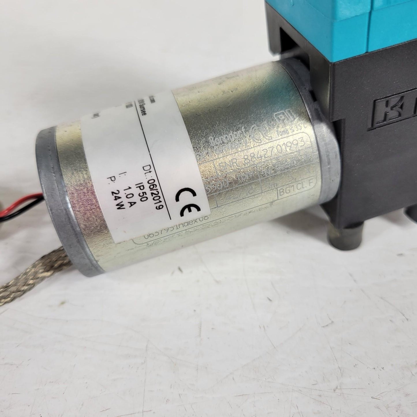 KNF PML2866-NF100 One Way Diaphragm Manifold Liquid Pump 24V 1A 24W Waste Fluid