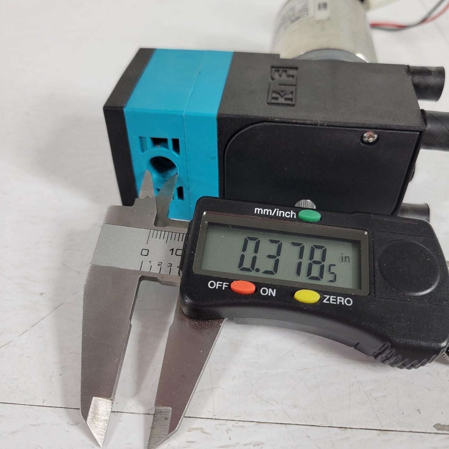 KNF PML2866-NF100 One Way Diaphragm Manifold Liquid Pump 24V 1A 24W Waste Fluid