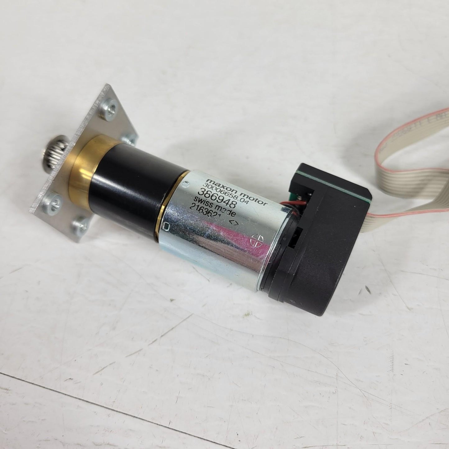 Maxon Motor 30006658.04 386948 Evo DC Precision 8 Pin Sensor Flattened Shaft