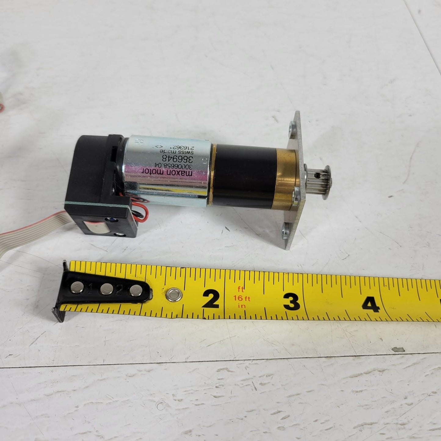 Maxon Motor 30006658.04 386948 Evo DC Precision 8 Pin Sensor Flattened Shaft