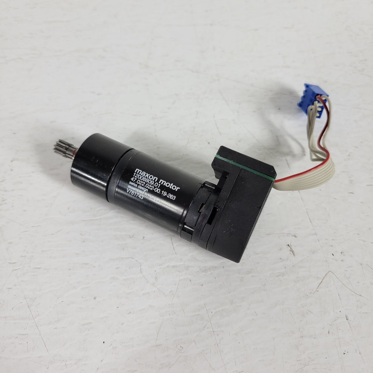 Maxon Motor 47.022.022-00.19-263 Evo DC Precision 8 Pin Sensor Flattened Shaft