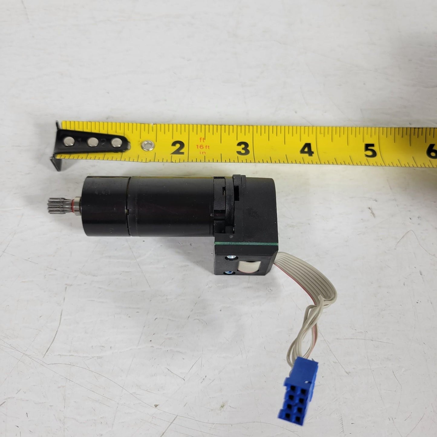 Maxon Motor 47.022.022-00.19-263 Evo DC Precision 8 Pin Sensor Flattened Shaft