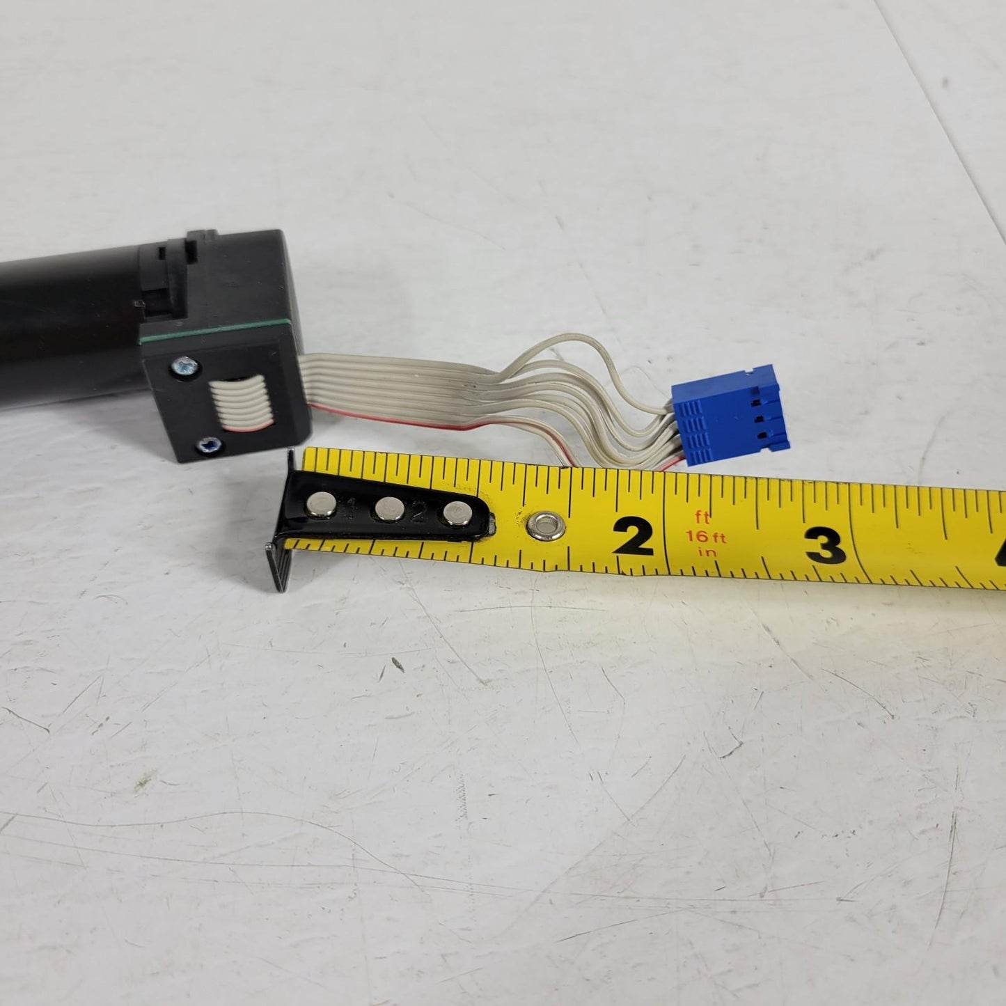 Maxon Motor 47.022.022-00.19-263 Evo DC Precision 8 Pin Sensor Flattened Shaft