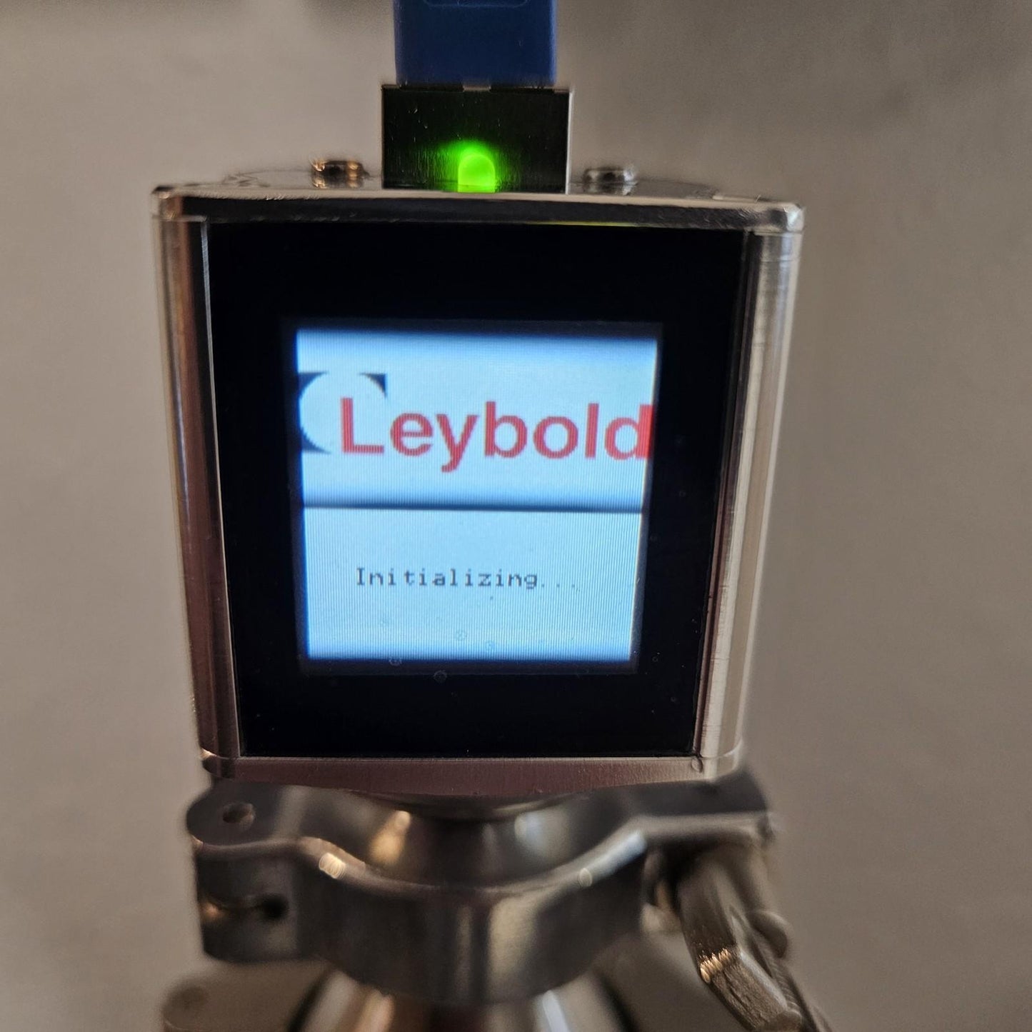 Leybold TTR 911 N S THERMOVAC Pirani Vacuum Gauge w/ Display, KF16 Flange Tested