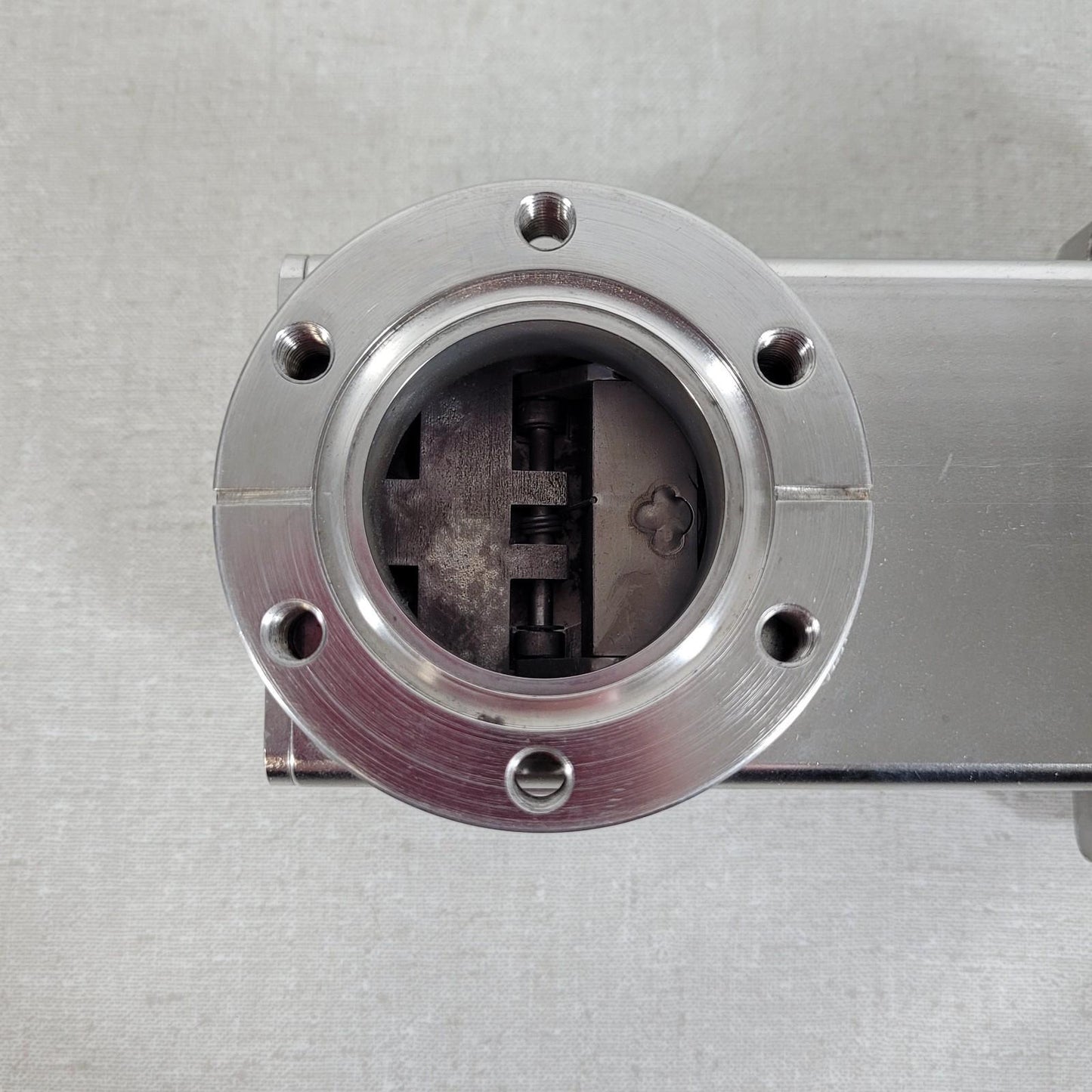 MDC GV-1500V Manual Gate Valve DN35CF 2.75" CF35 Conflat CF High Vacuum UHV