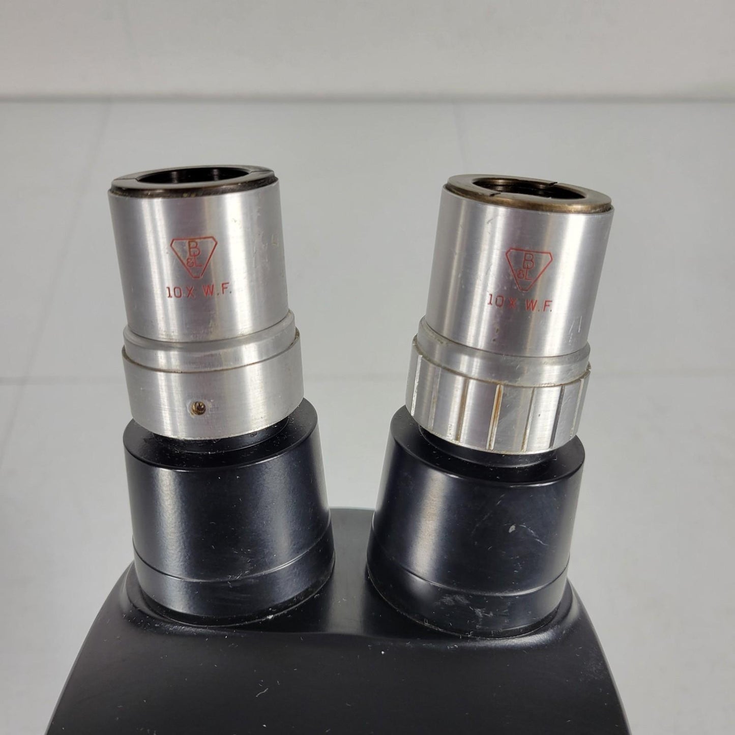 Bausch&Lomb Stereozoom 4 Microscope 0.7x-3.0x Zoom Range Two 10x Eyepieces