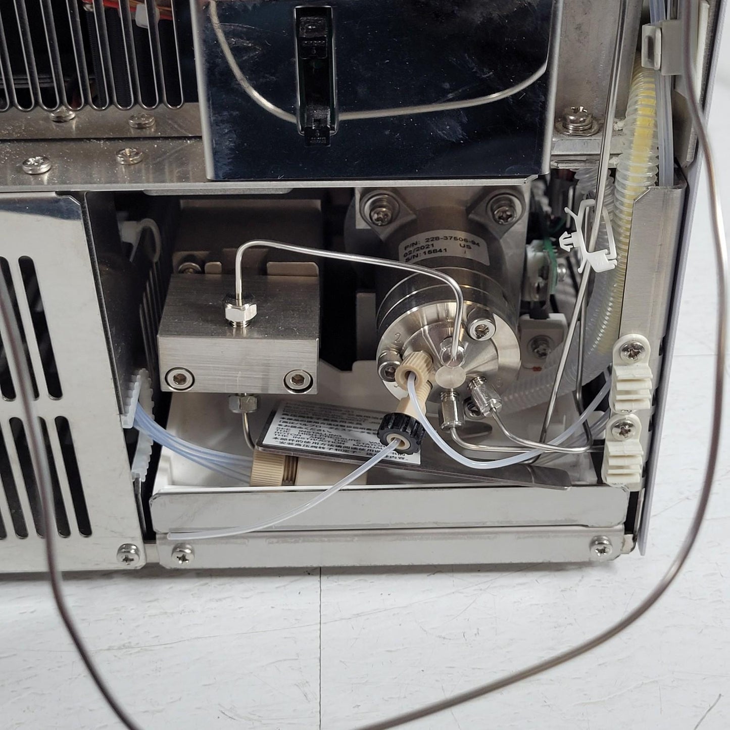 Shimadzu SIL-20ACXR NexeraBio Digital Thermostatted Autosampler Direct Injection