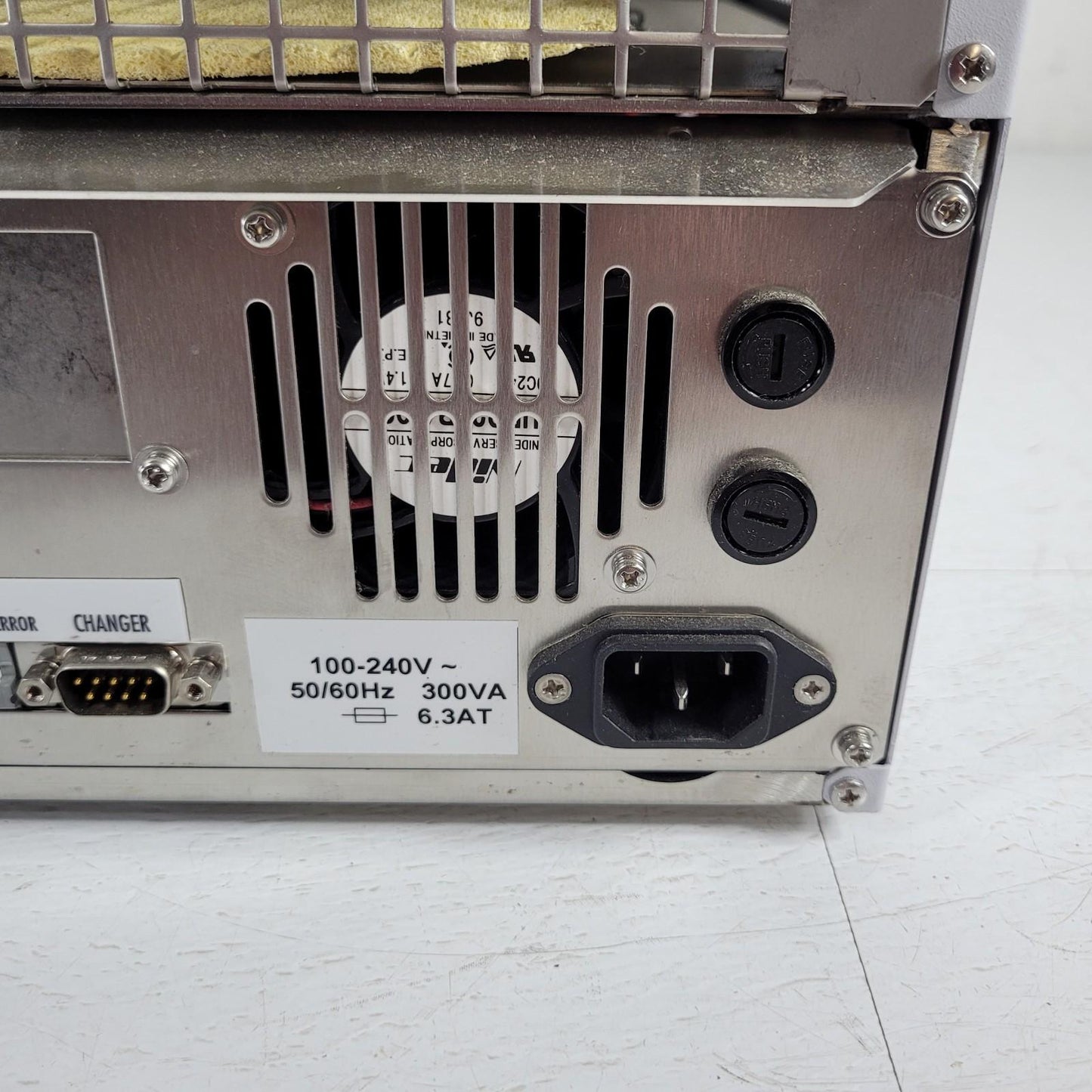 Shimadzu SIL-20ACXR NexeraBio Digital Thermostatted Autosampler Direct Injection