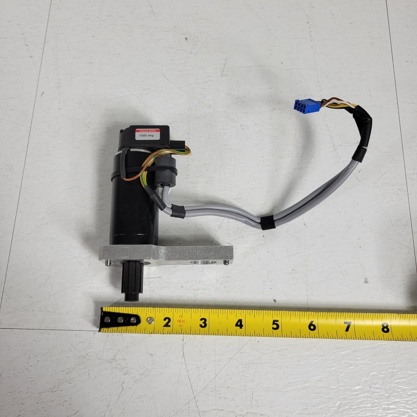 Maxon Motor 365123 10708341.03 24V DC Servo 8 Pin Precision Encoder Gear Shaft