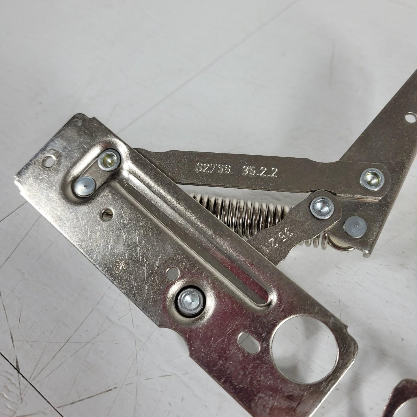 Hettich 89242 Spring Hinge Flap Stay Lift Junior 75 Degree Set of Left and Right