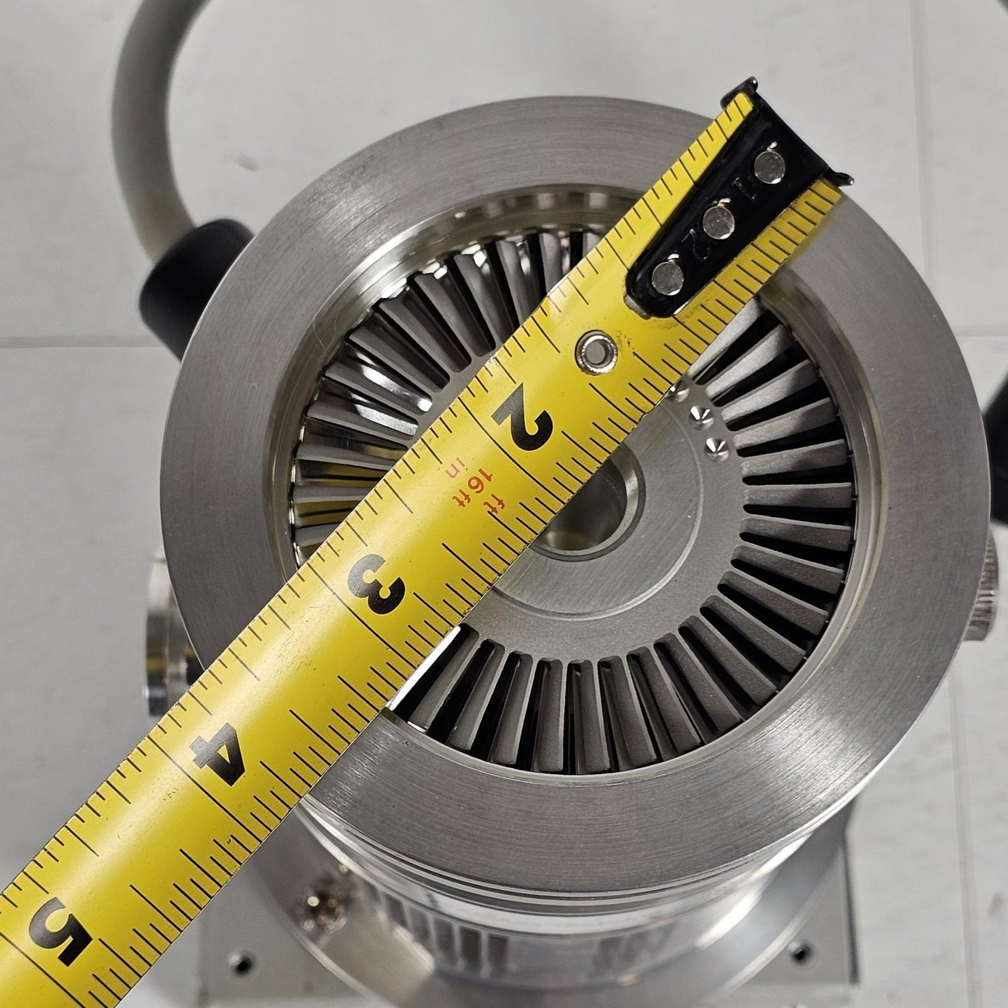 TESTED E-7 Torr: Varian TV-81 Turbo-V 81-T Turbomolecular High Vacuum Pump UHV