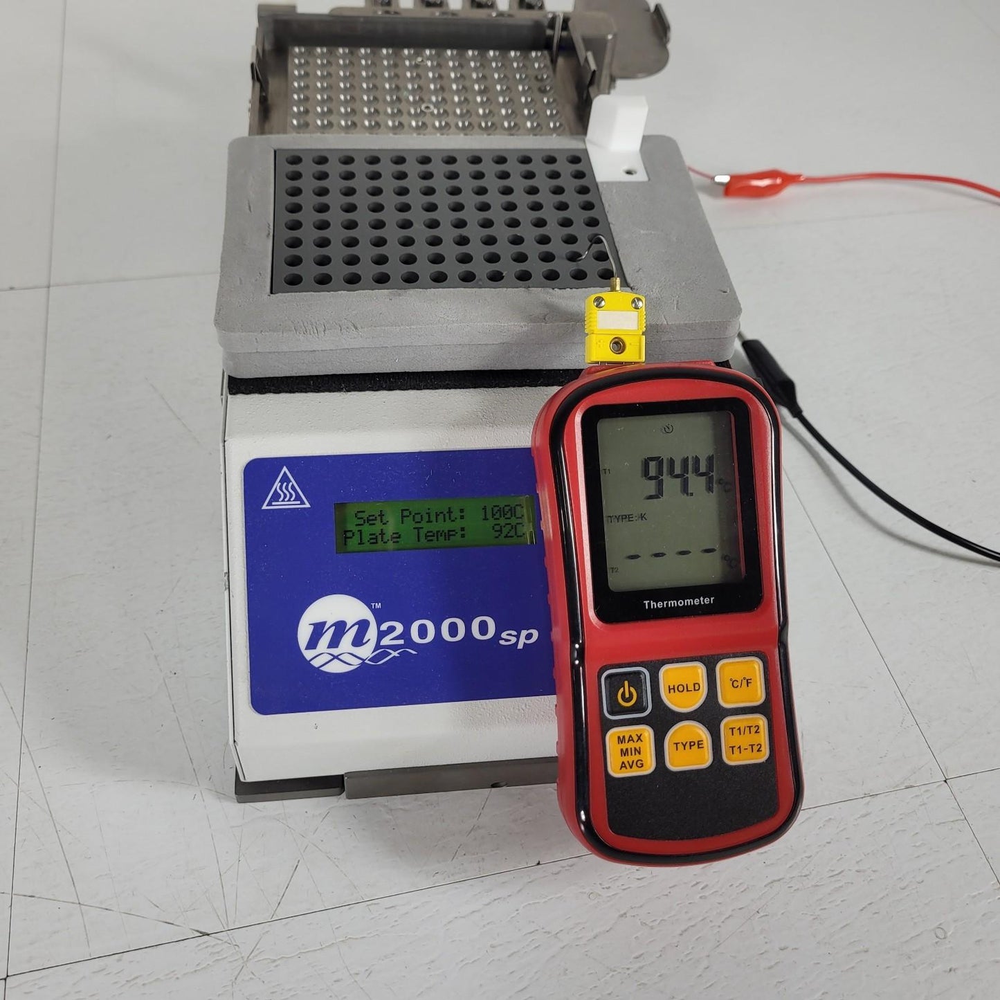 TESTED Abbott M2000SP Chilling Hot Plate 12VDC -10 to +100 Degree C 96 Vial Tray