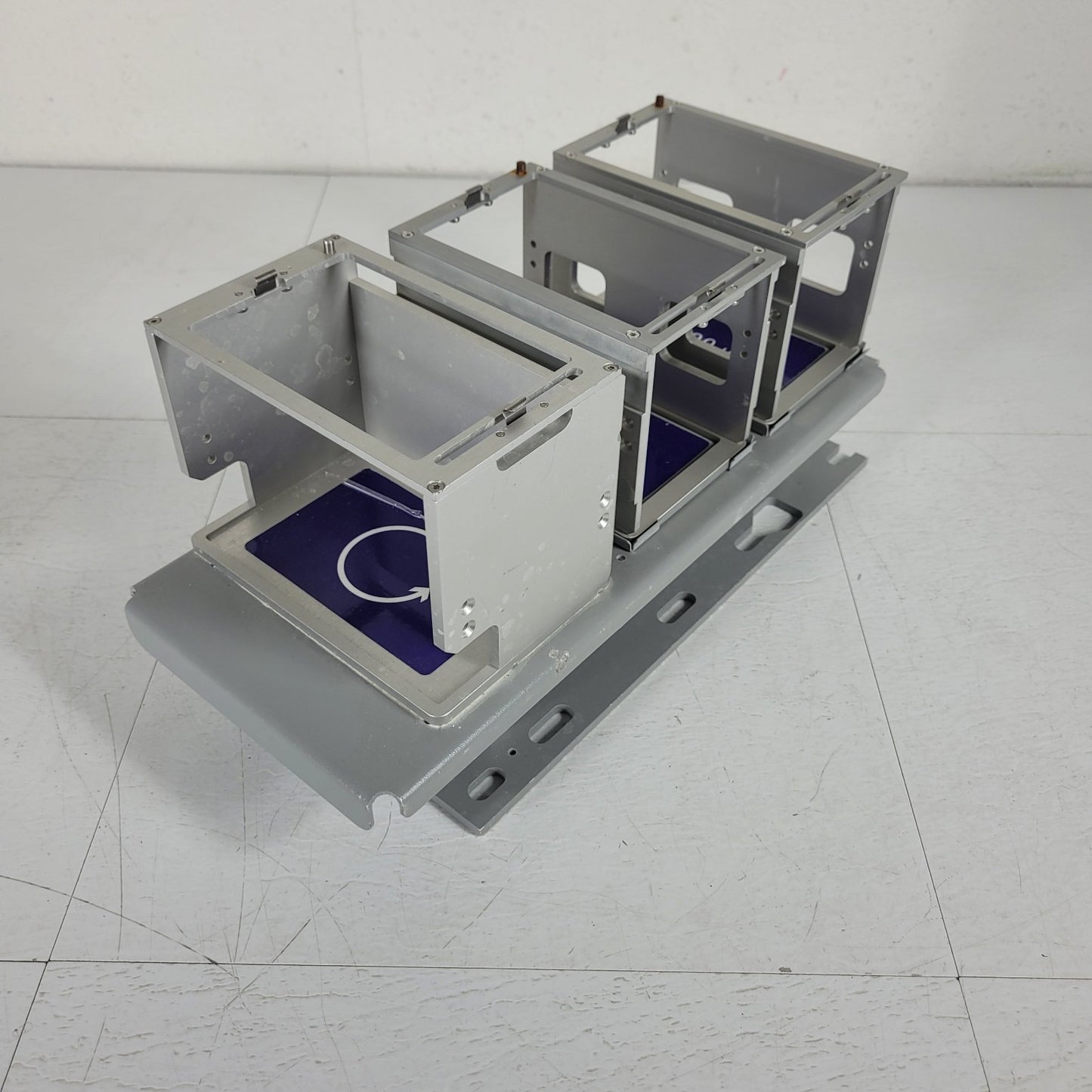 Tecan Freedom Evo 10613022 DiTi Carrier 1000mL Position Racks Cover Position