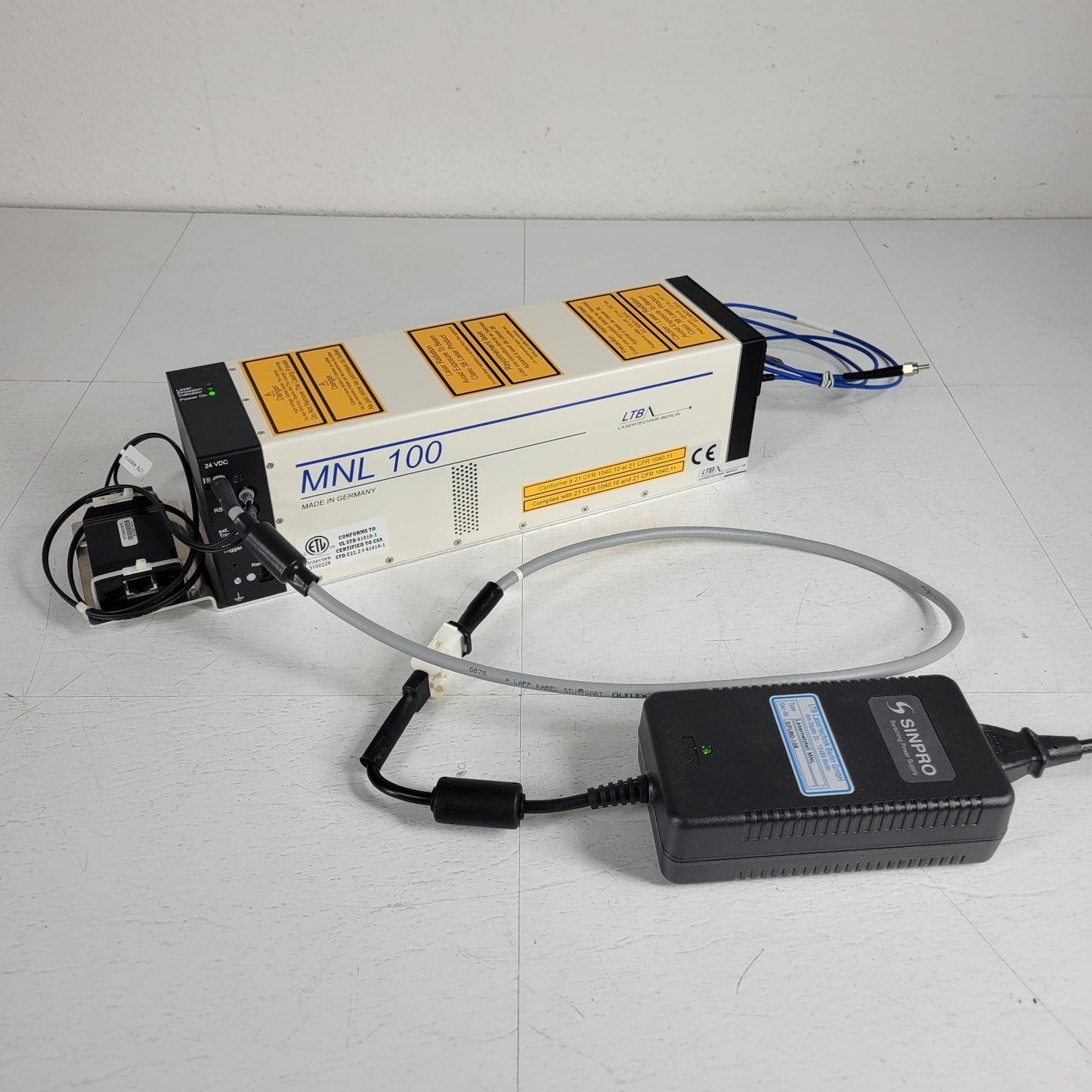 Lasertechnik Berlin MNL100 337nm Compact Nitrogen Laser and Power Adapter 24VDC