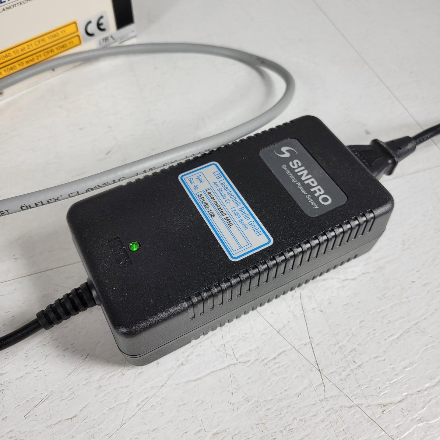Lasertechnik Berlin MNL100 337nm Compact Nitrogen Laser and Power Adapter 24VDC
