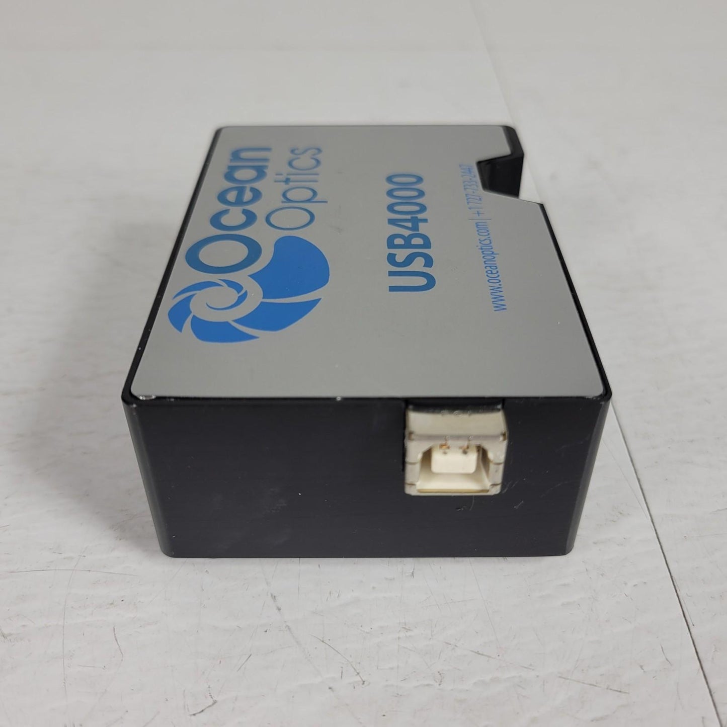 TESTED Ocean Optics USB4000 Miniature Fiber Optic Spectrometer 195-910nm SMA905