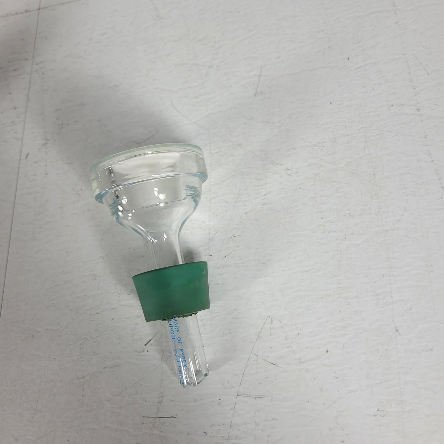 CHIPPED Millipore 93710-47 Glass Base and Stopper Vacuum Filtration Apparatus