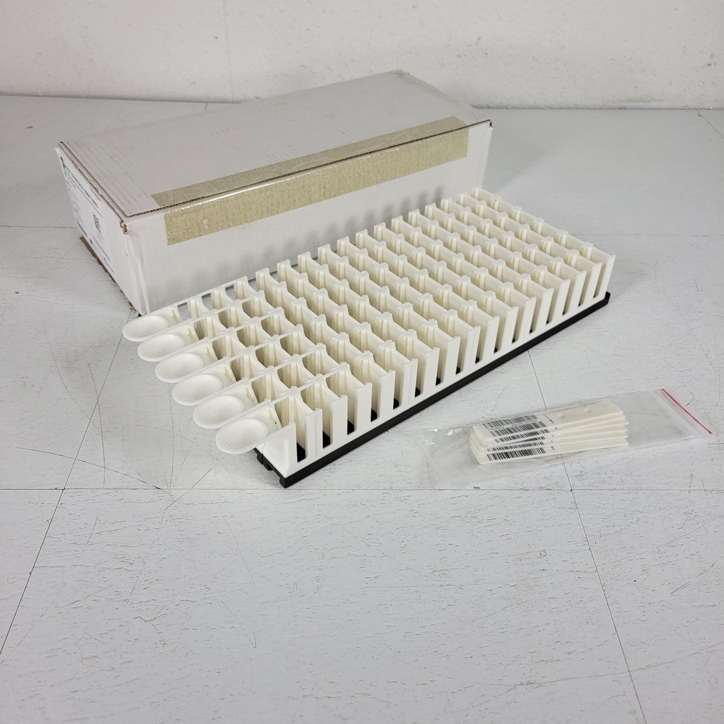 Set of 6 Tecan LN04J72-86 Striprack 16mm Tube Label PoSt Set New Unused Open Box