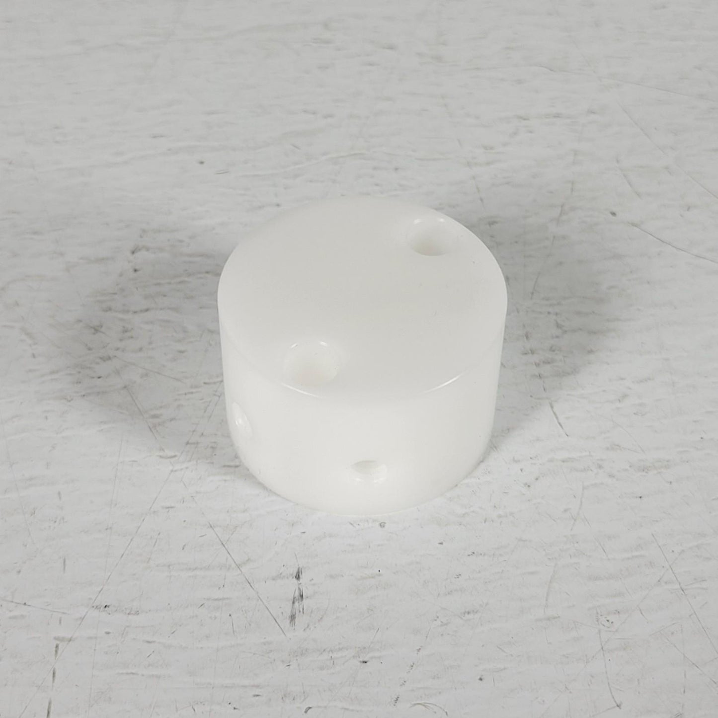 Quad Splitter Fluid Manifold 1 Input 4 Output 3/16" NPT Round 40mm PTFE Block