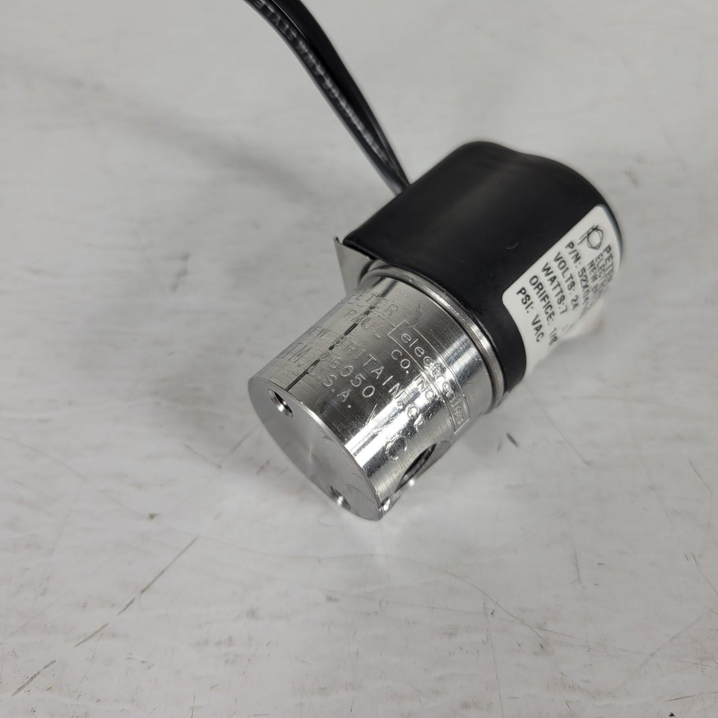 Peter Paul 52X04160GB Solenoid Valve 24 Volts DC 7 Watts 3/8" NPT Thread PSI VAC