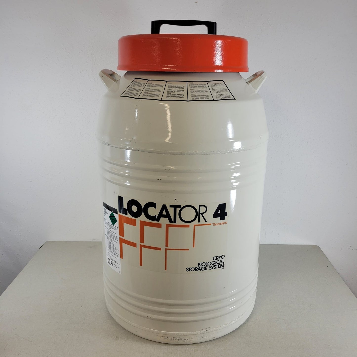 Thermolyne Locator 4 Cryochamber Biological Storage Tank Liquid Nitrogen LN2