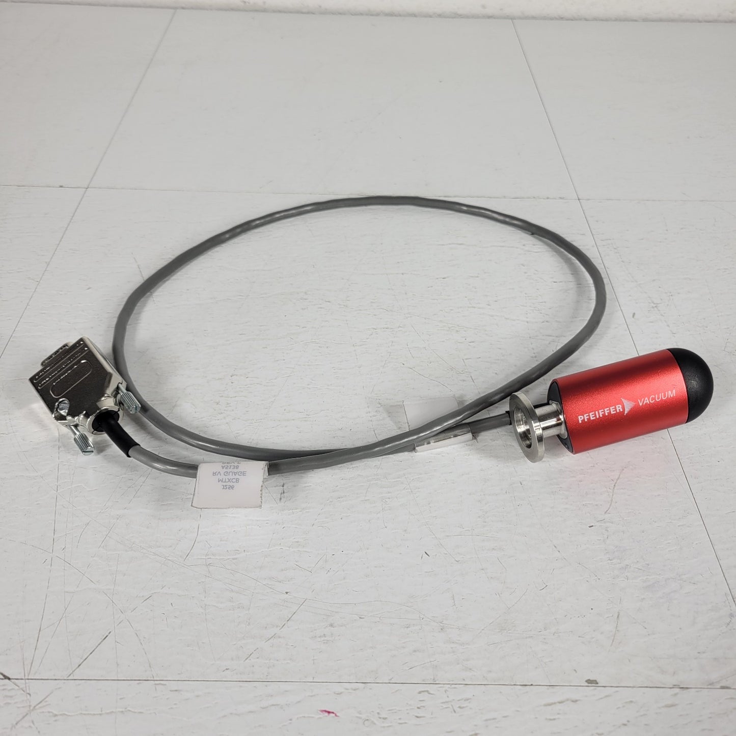 TESTED WORKS Pfeiffer TPR-280 Vacuum Gauge 24V DC Compact Pirani w/ DB-9 Cable