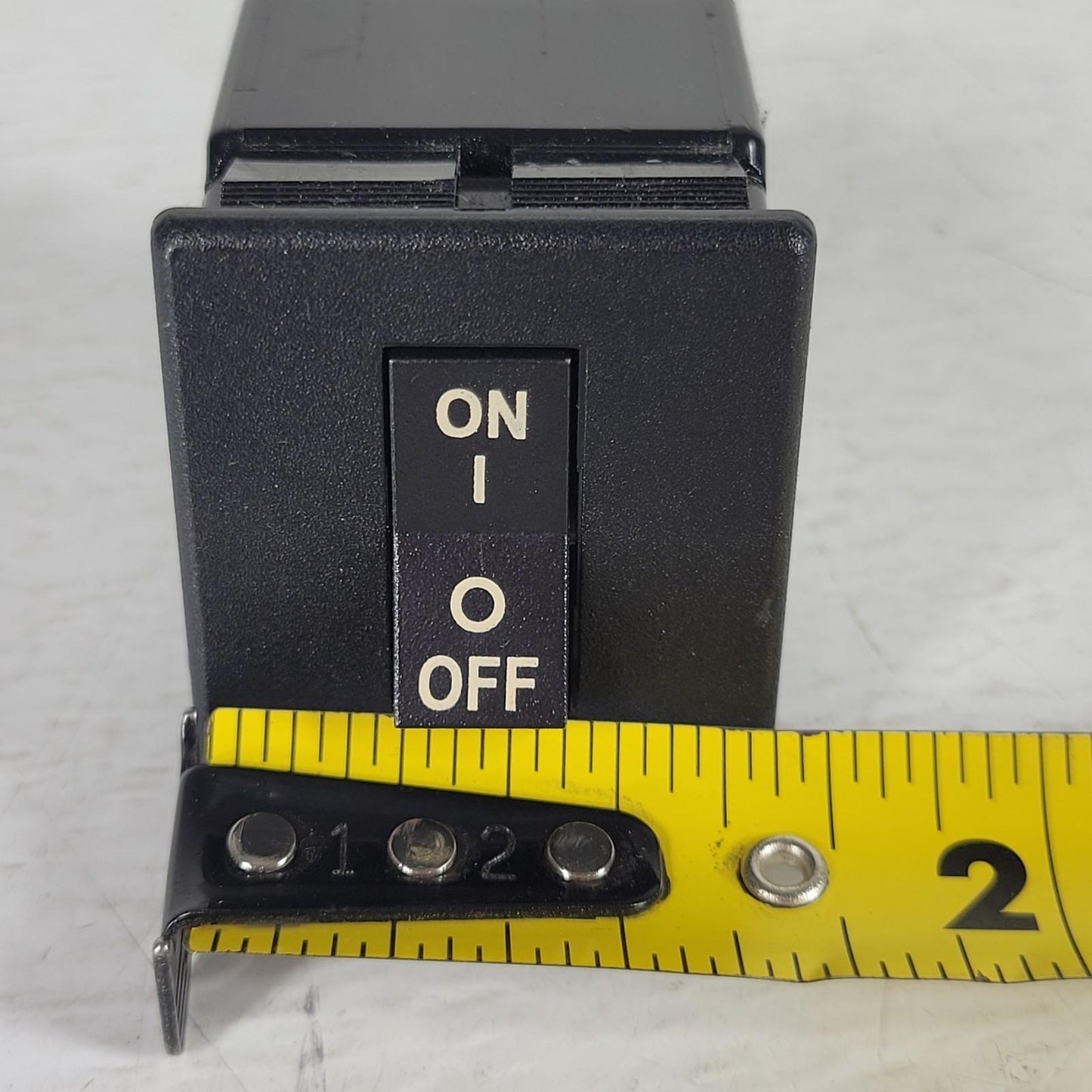 Airpax R21-62F-15.0A-B01CV-V Circuit Breaker Switch 15A 250V 500A Peak Current