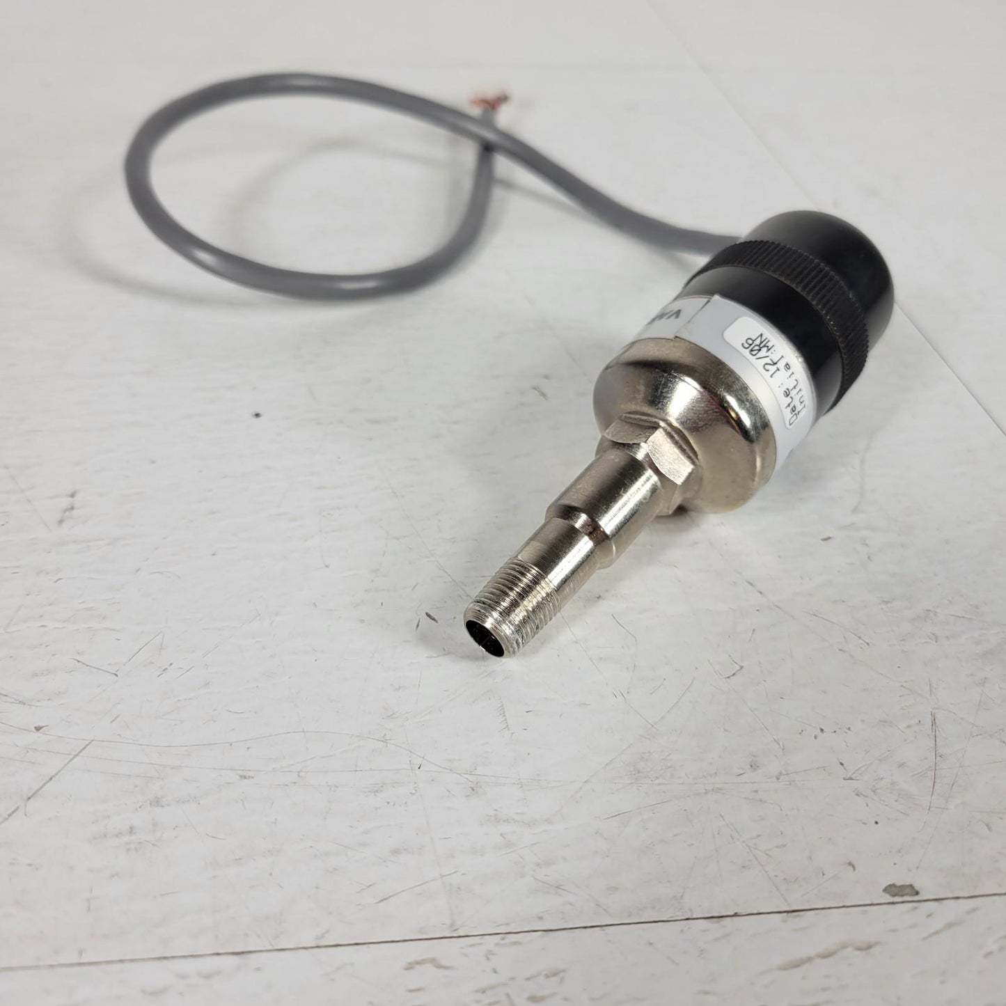 Varian Type 0531 TC Thermocouple Vacuum Gauge 1/4" NPT Vacuum 4-Pin Connector