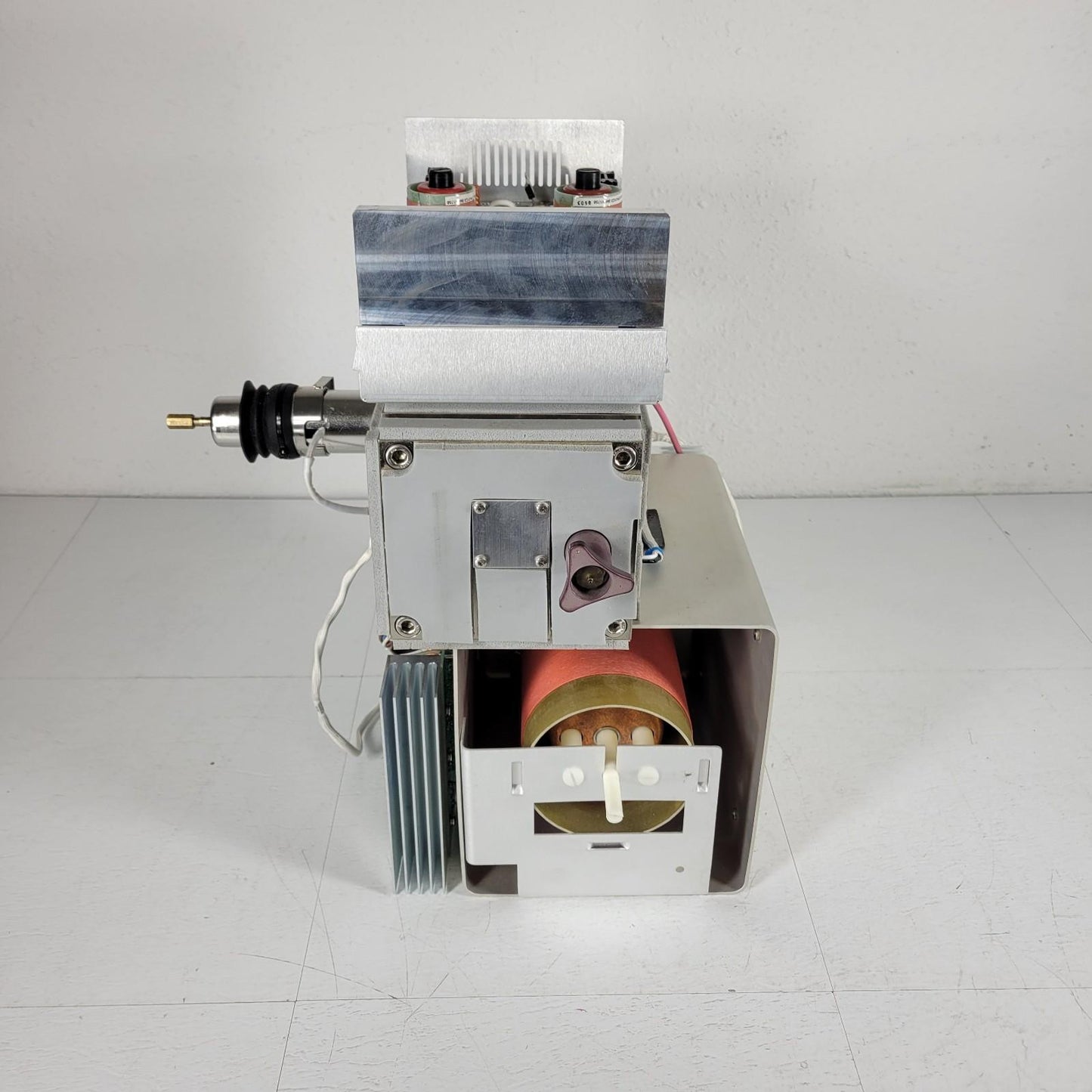 Varian 4000MS Spectrometer Chamber and Ion Detector Assembly 03-931230-01 UHV