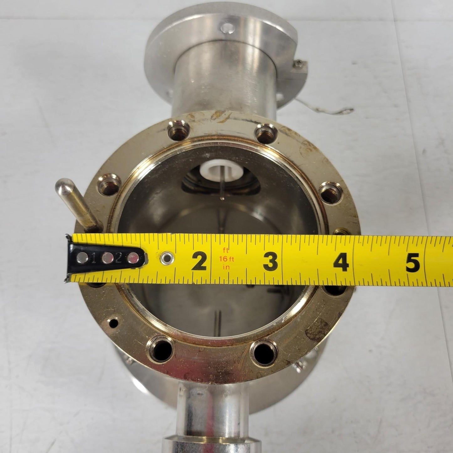 Varian Saturn II Spectrometer Chamber Manifold Ultra High Vacuum Coaxial ISO63