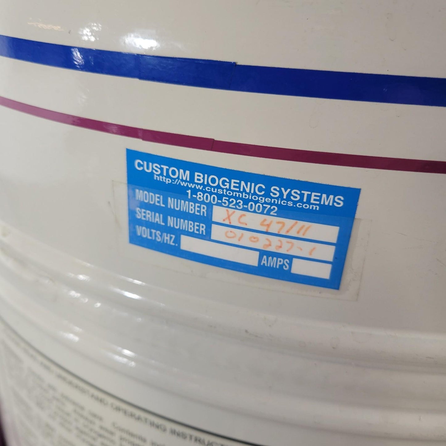 CBS Custom Biogenic Systems XC47/11 Cryochamber Liquid Nitrogen and Rolling Base