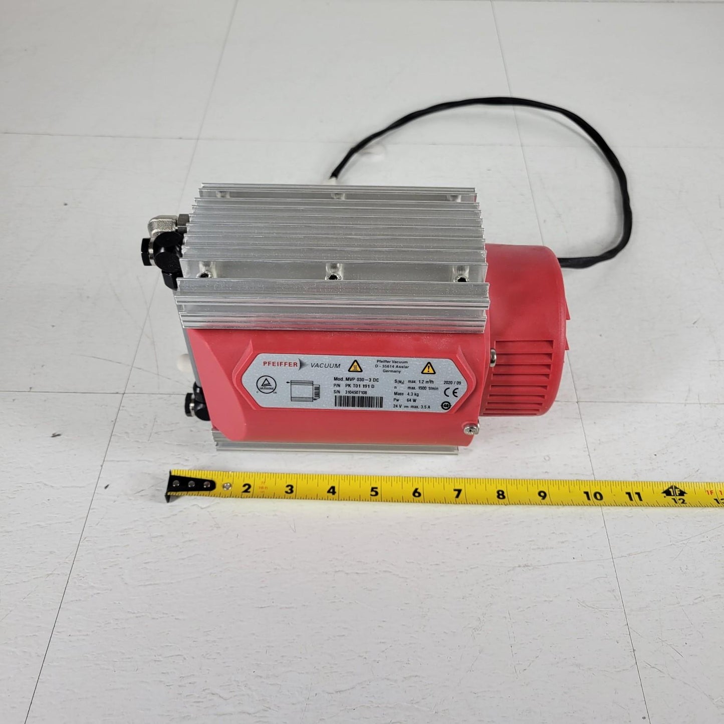 TESTED to 2 Torr: Pfeiffer MVP-030-3DC Vacuum Roughing Pump 24VDC 1/4" Swagelok