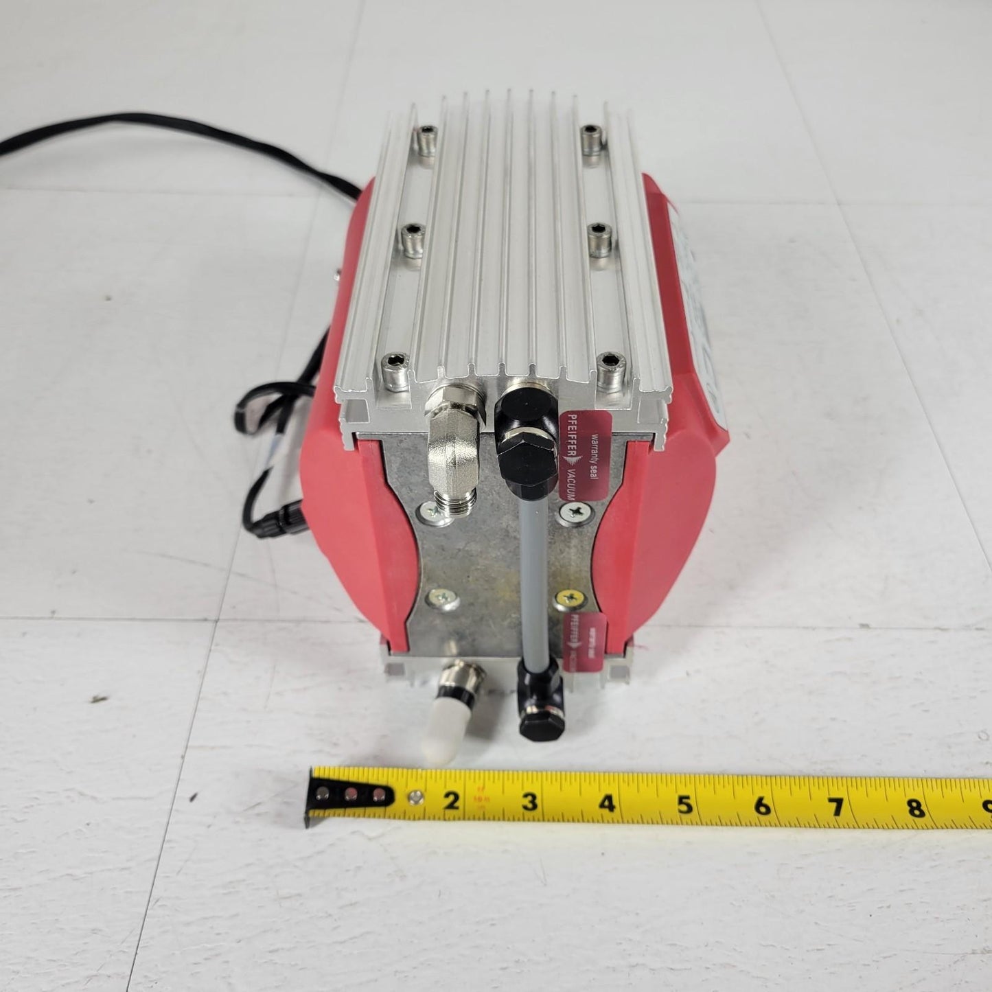 TESTED to 2 Torr: Pfeiffer MVP-030-3DC Vacuum Roughing Pump 24VDC 1/4" Swagelok