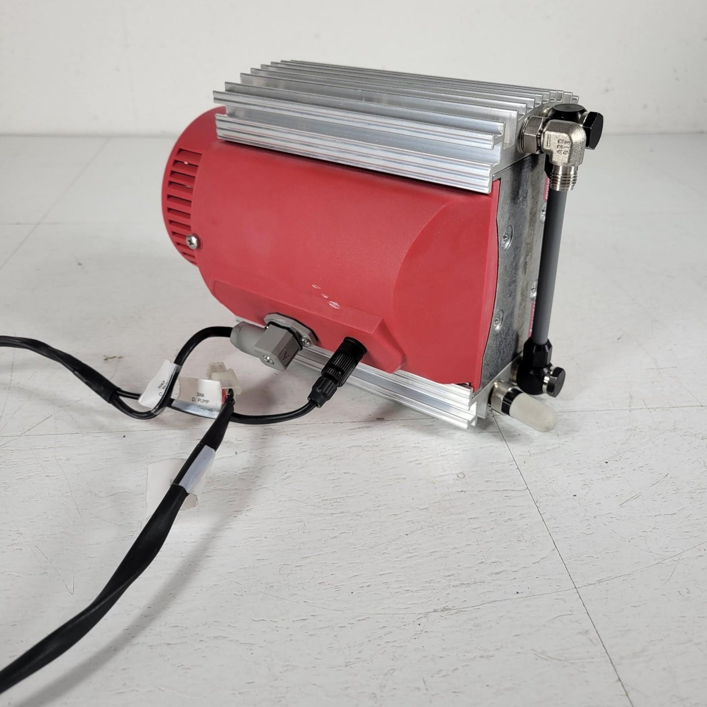 TESTED to 2 Torr: Pfeiffer MVP-030-3DC Vacuum Roughing Pump 24VDC 1/4" Swagelok