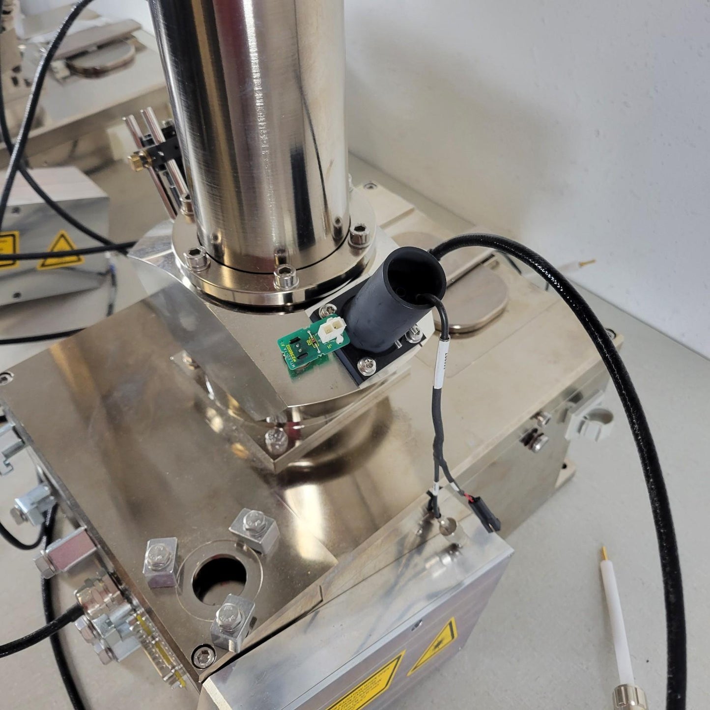 Lot of 2 Bruker UHV-Compatible XY Stage High Vacuum Mass Spectrometer Chamber