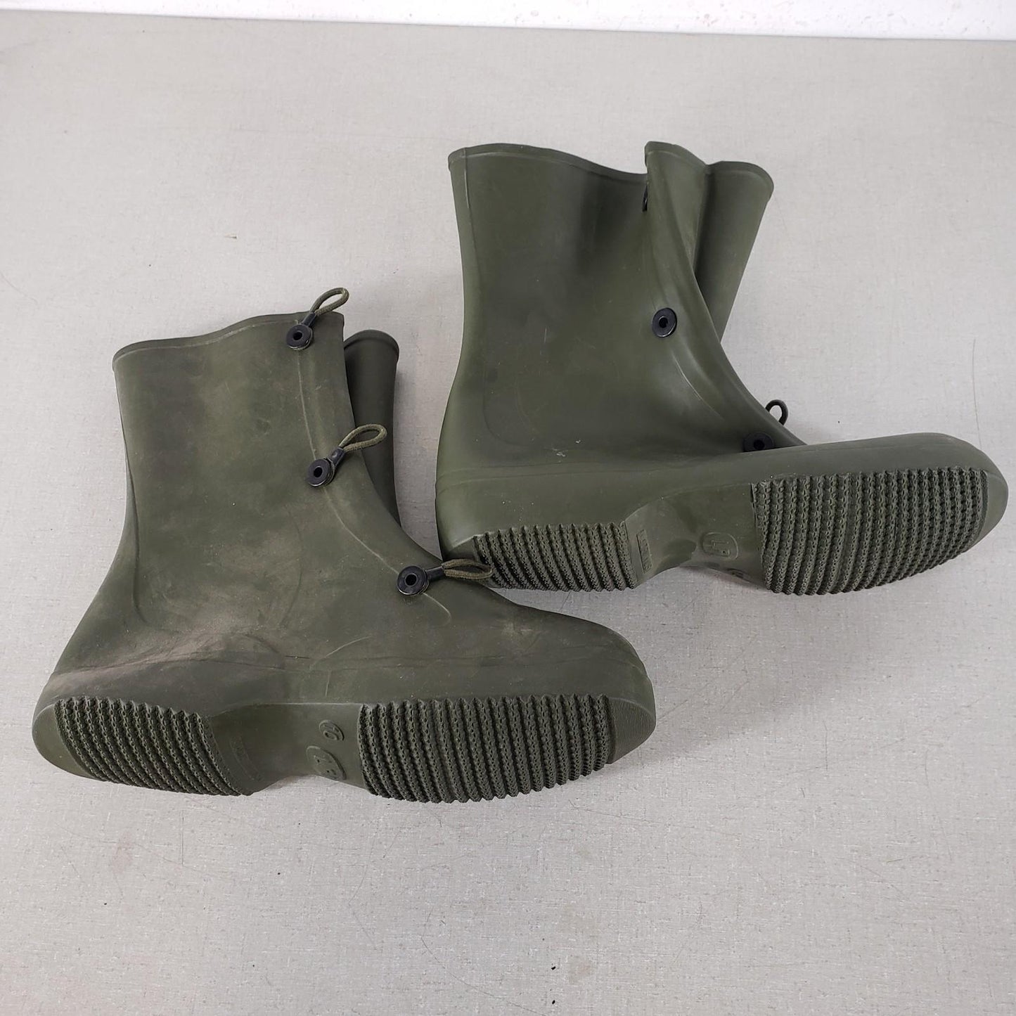 LFI Green US Military Style rubber Overboots Size 10 Button Laced Made In USA