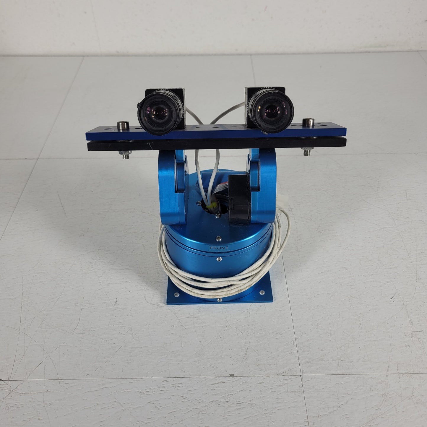 TracLABS Biclops w/ 2x Mounted Point Grey FL2-03S2M-C Flea2 Monocolored Cameras