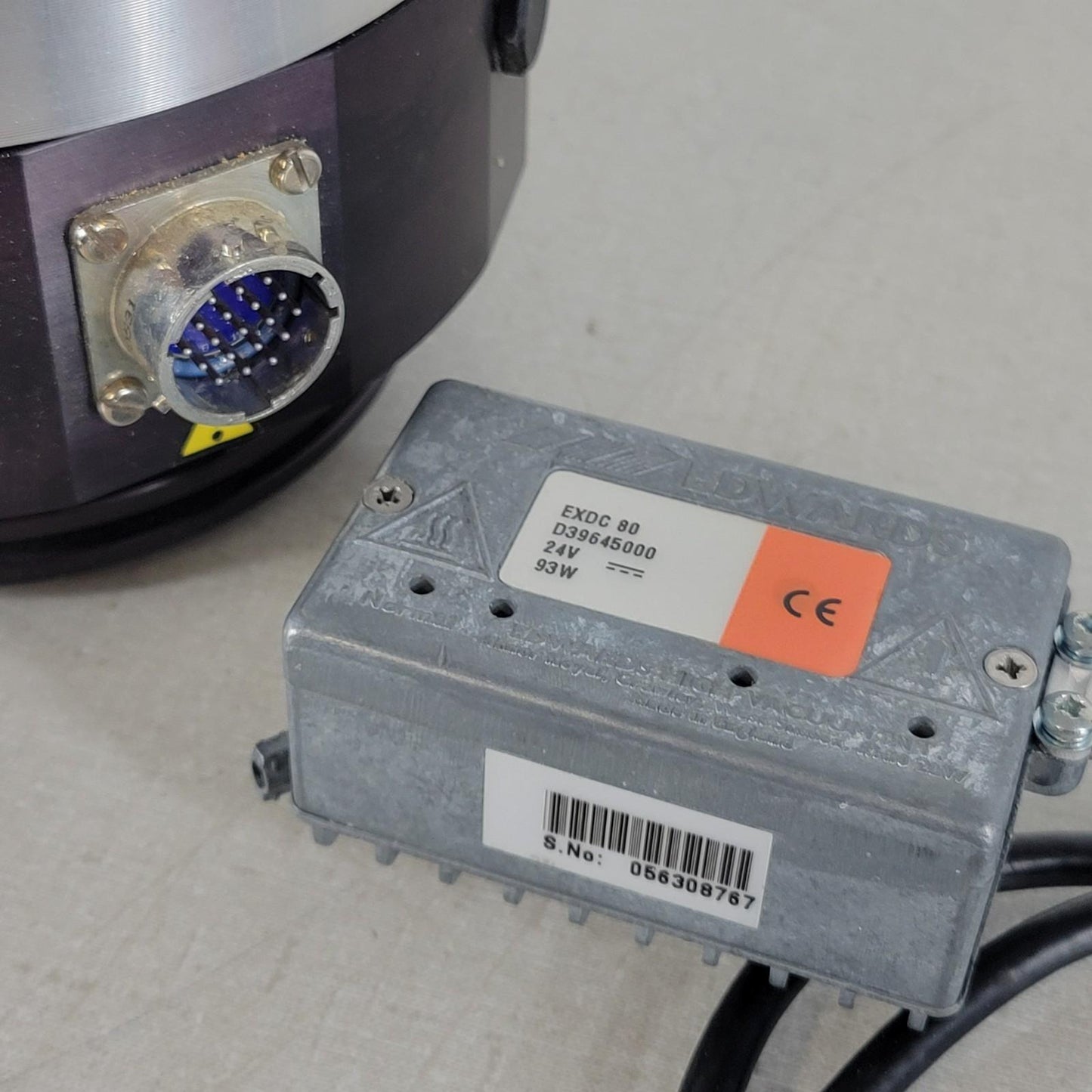 TESTED to 6.8E-8 Torr Edwards EXT255H 24V Turbomolecular Vacuum Pump UHV EXDC80