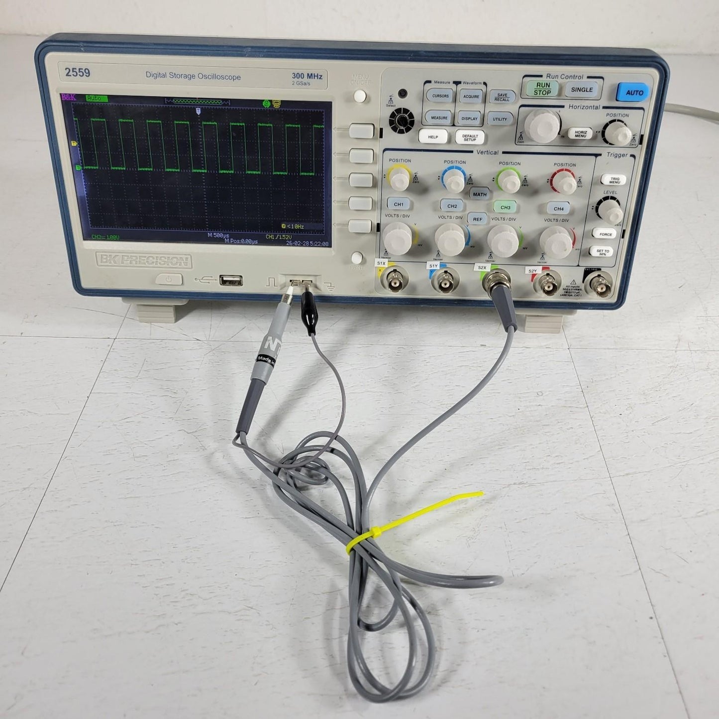 BK Precision 2559 Digital Storage Oscilloscope 300MHz 2GS/s 4 Channel USB LAN