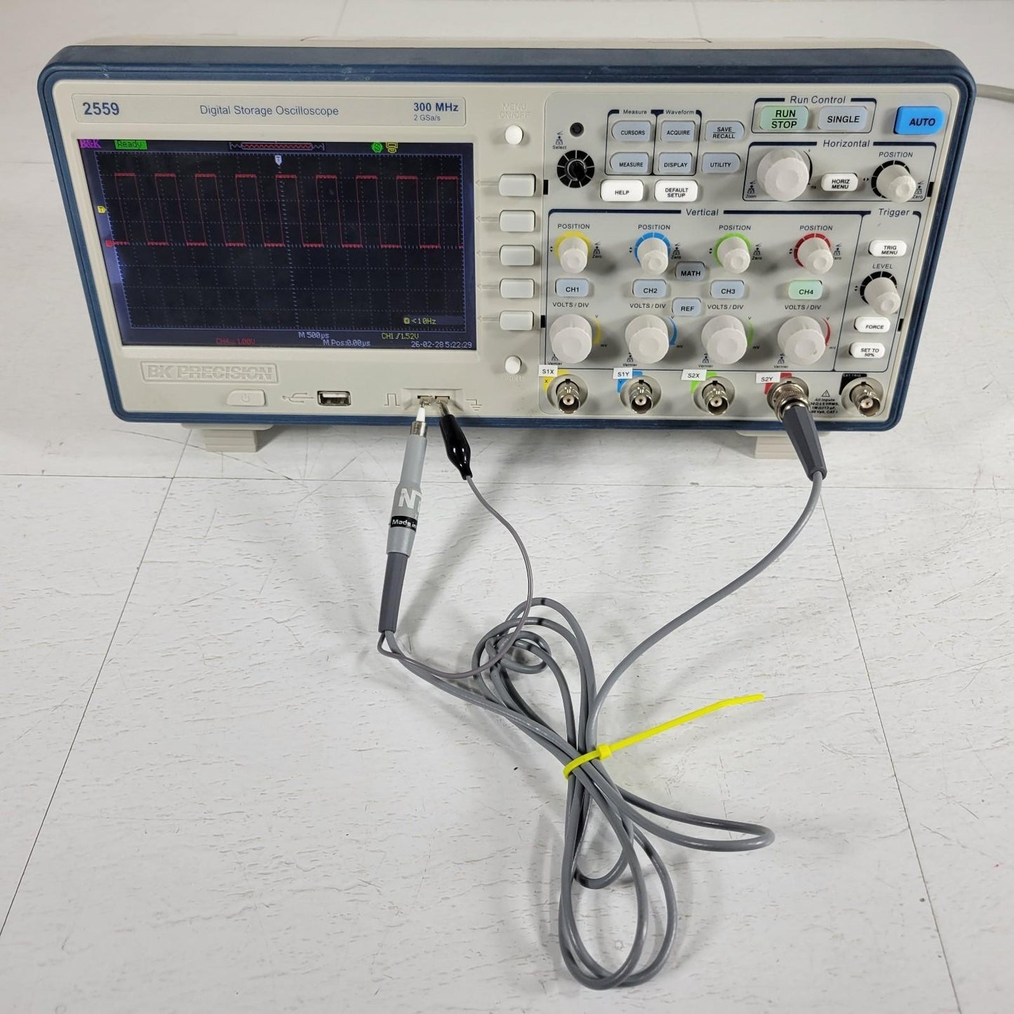 BK Precision 2559 Digital Storage Oscilloscope 300MHz 2GS/s 4 Channel USB LAN