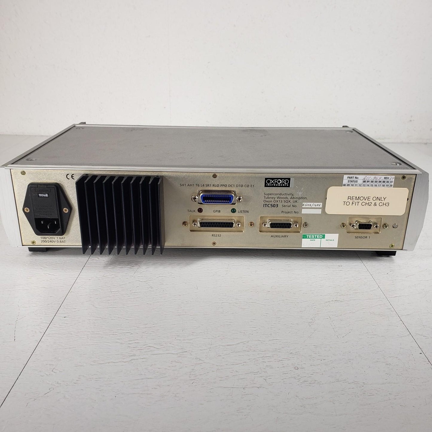 TESTED Oxford Instruments Cryogen Microstat He w/ ITC503 Temperature Controller