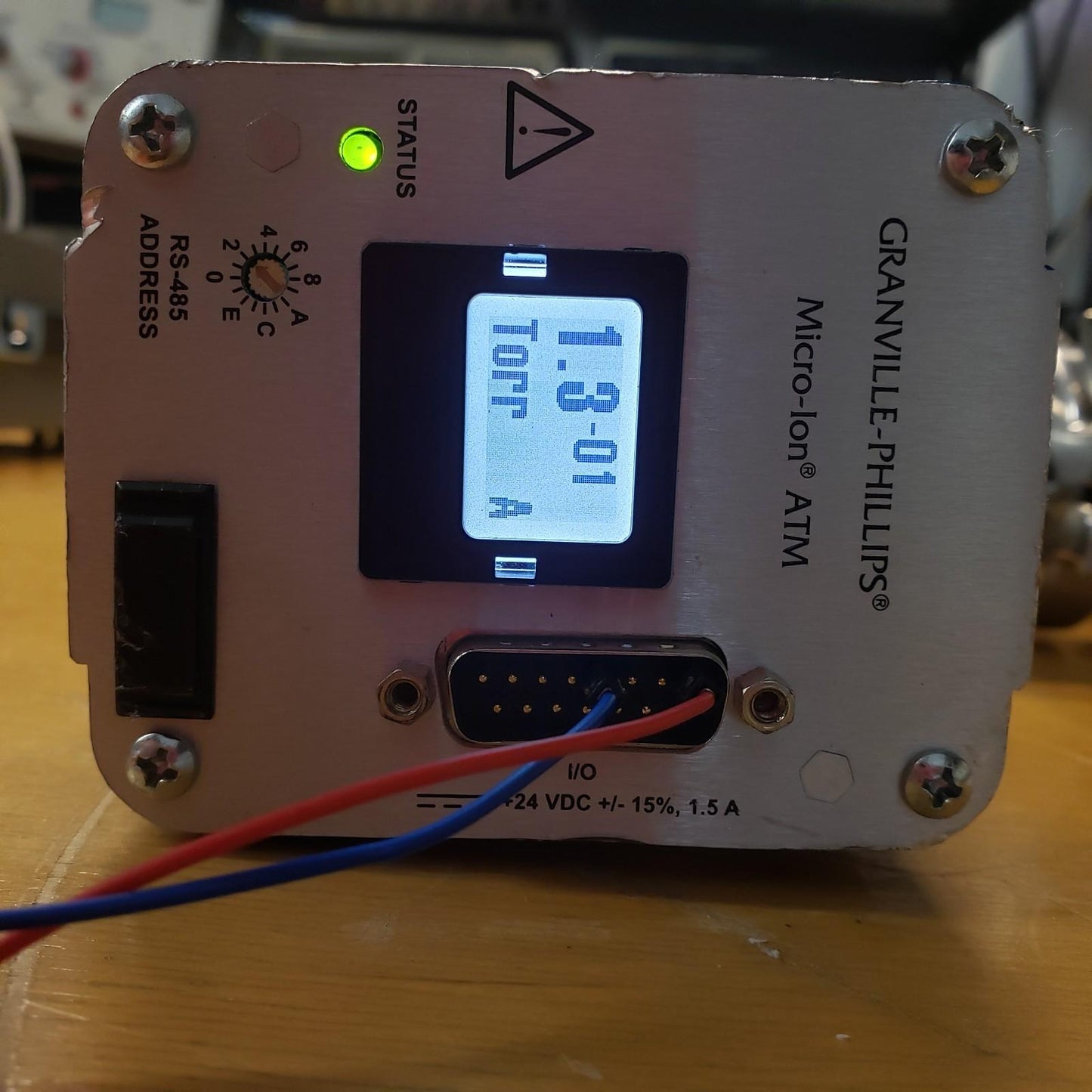 TESTED Oxford Instruments Cryogen Microstat He w/ ITC503 Temperature Controller
