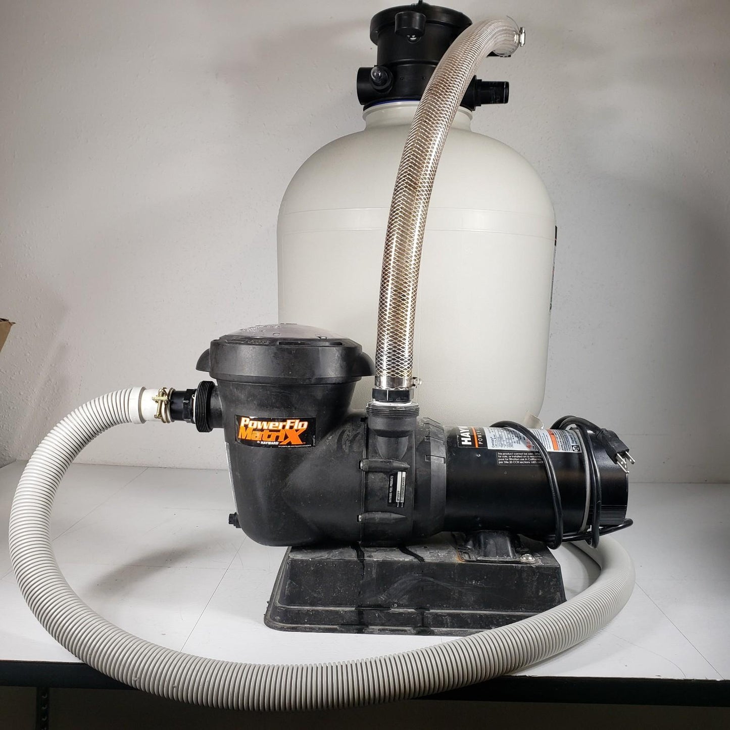 Hayward S210T Pool Sand Filter w Hayward Power-Flo Matrix Pump 1.5 HP 115 V 15 A
