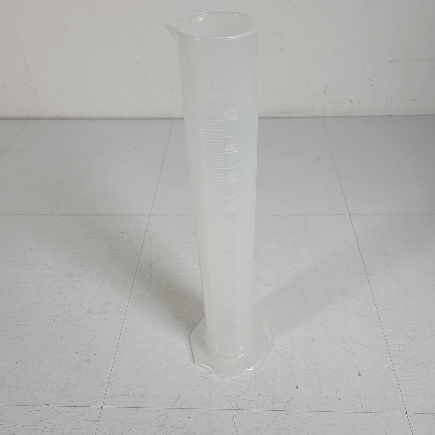 500 mL Graduated Cylinder With Hex Base Clear Plastic Polypropylene